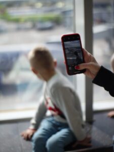 Photos d'enfants sur les réseaux